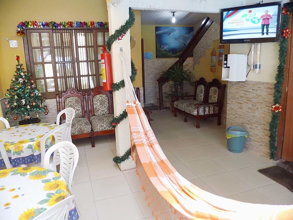 Casa E Praia Hospedaria Арраял-ду-Кабу Екстер'єр фото